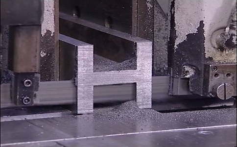 自贡大揭秘：带锯条价格多少钱才能买到高质量的产品？